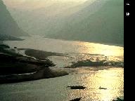 24 *月亮上的足迹